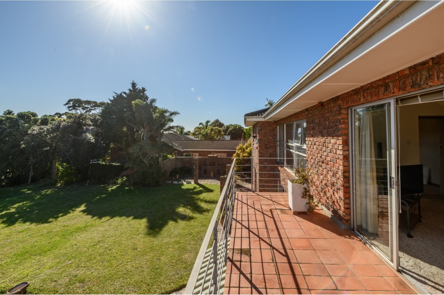 4 Bedroom Property for Sale in Walmer Heights Eastern Cape
